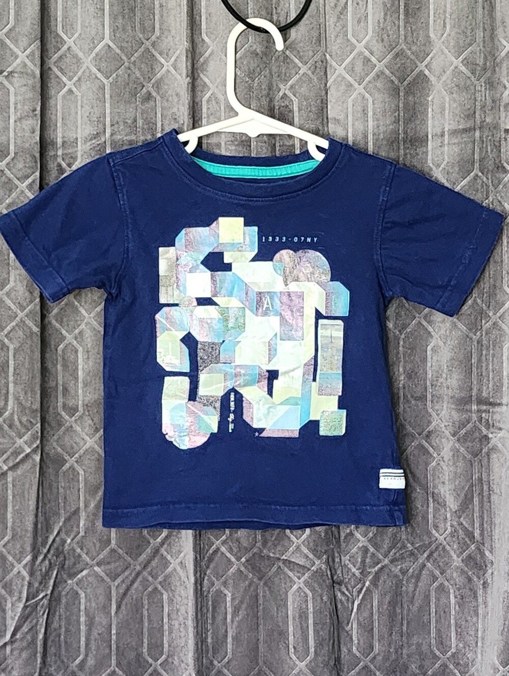 Sean John Boys' Navy Blue Tee with Pastel Abstract Graphic